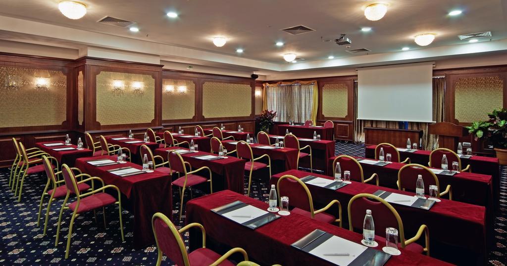 Melia Grand Hermitage All Inclusive Aranyhomok Kültér fotó Meeting room